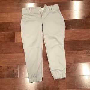 Women’s small Champro softball pants in EUC